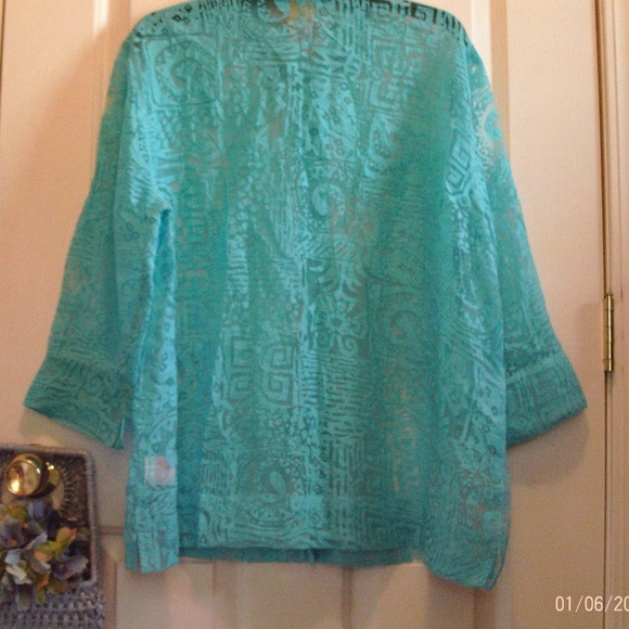 Lace  Jacket - Picture 2 of 3